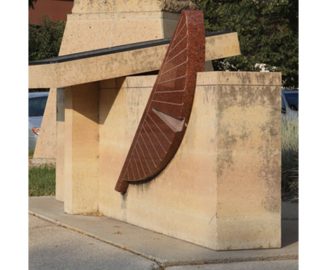 Photo: Dakota Sioux Memorial Bas Relief