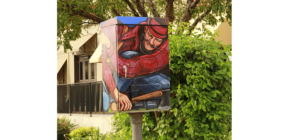 Photo: Lumberjack in a Box